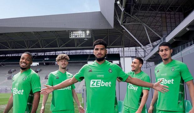 法国杯倒计时，深圳男篮今夜外线爆发，细节引发关注，目标明确，年轻球员得到机会的简单介绍-爱游戏